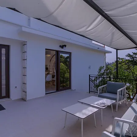 Citrine Apartman